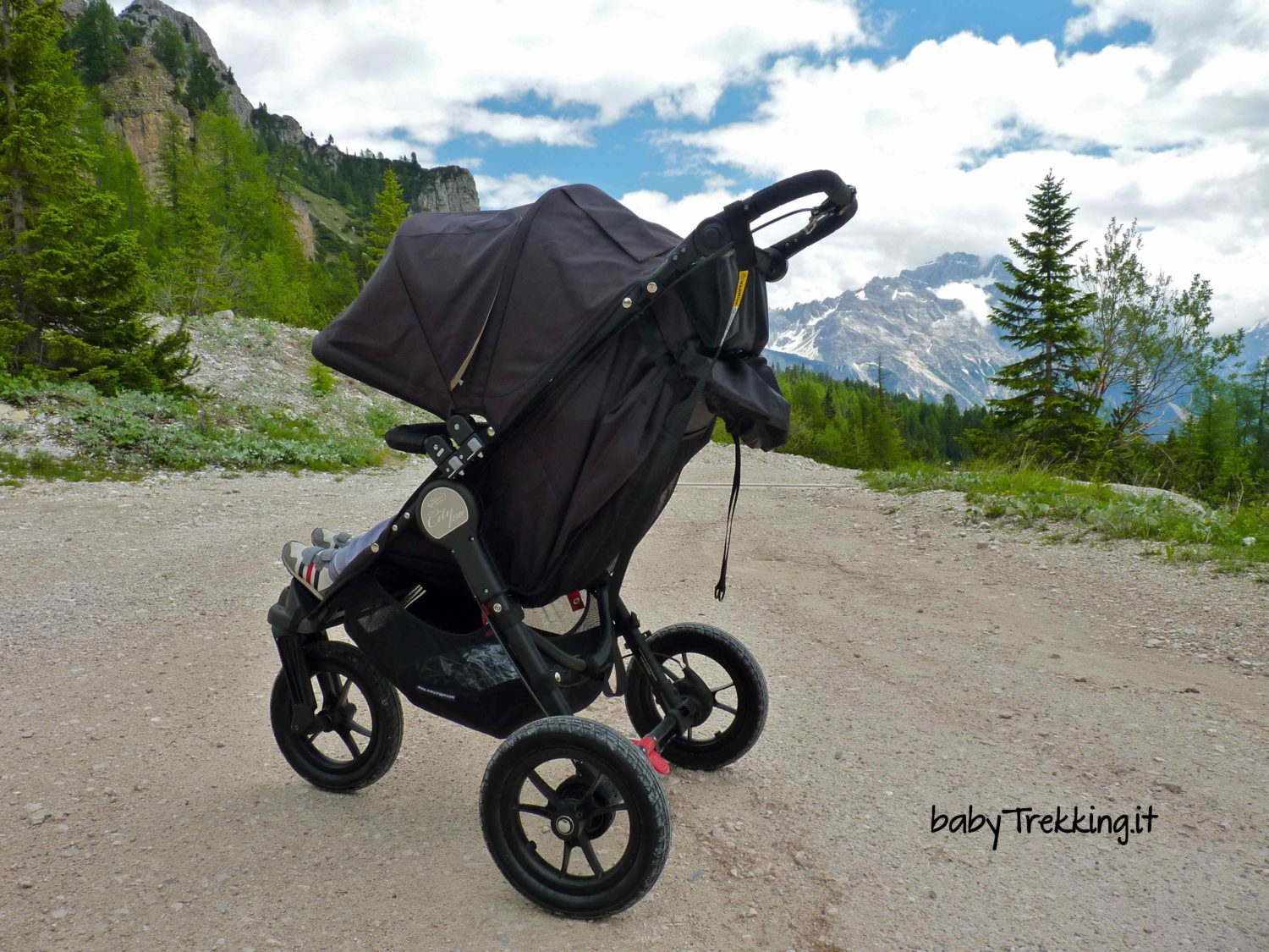 Baby Jogger City Elite, il passeggino perfetto per il trekking