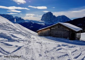 Al Rifugio Fermeda con le ciaspole, incanto d'inverno in Val Gardena