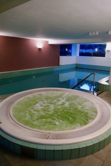 Sporthotel Tyrol - La piscina